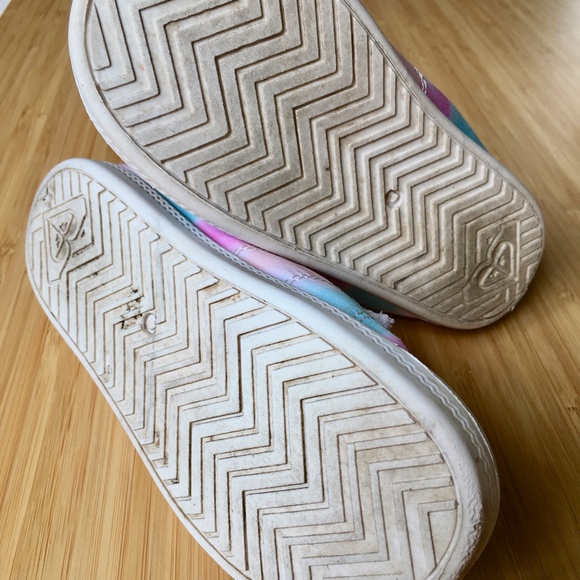 Pretty pastel rainbow tie dye Roxy sneakers - Picture 6 of 6